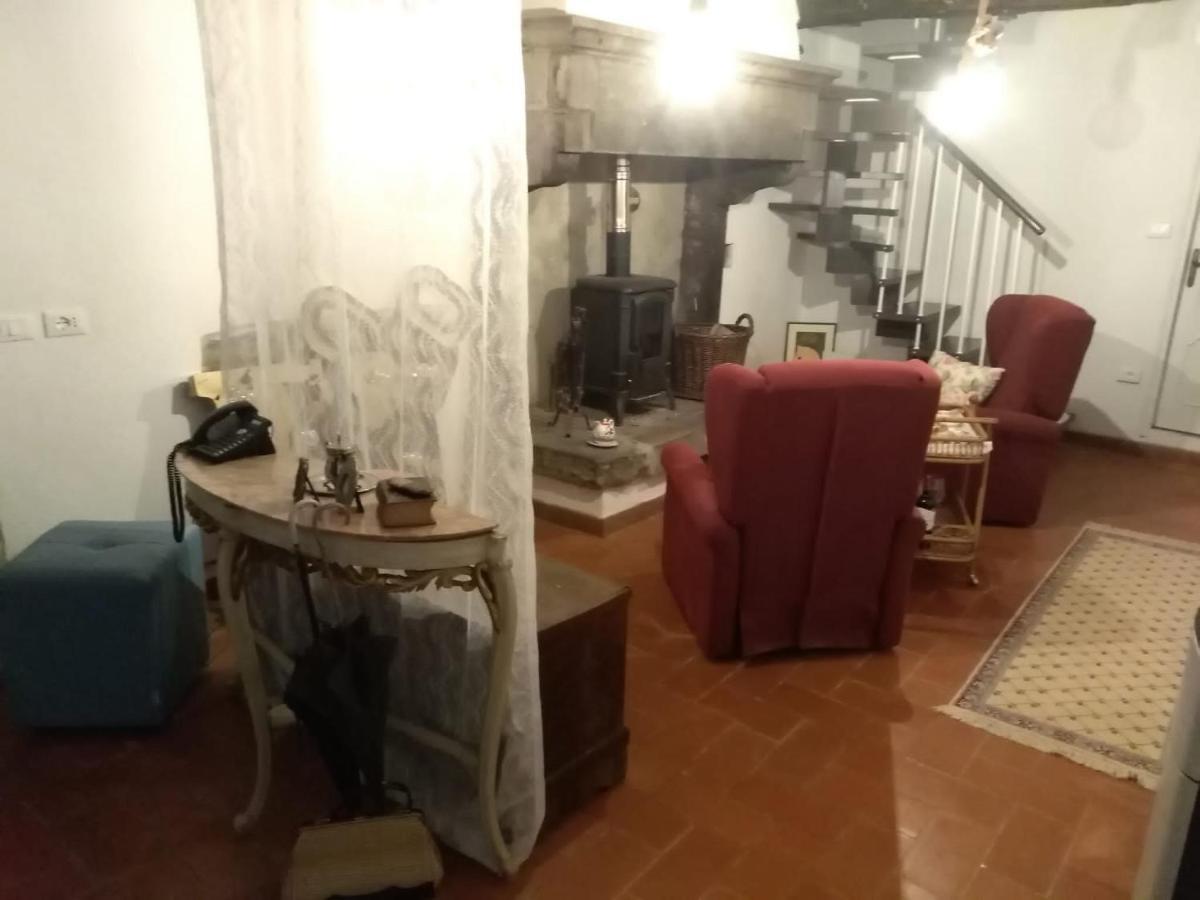 אניירי B&B Casa Mia מראה חיצוני תמונה
